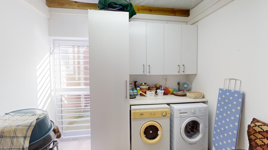 2 Bedroom Property for Sale in Fairview Eastern Cape